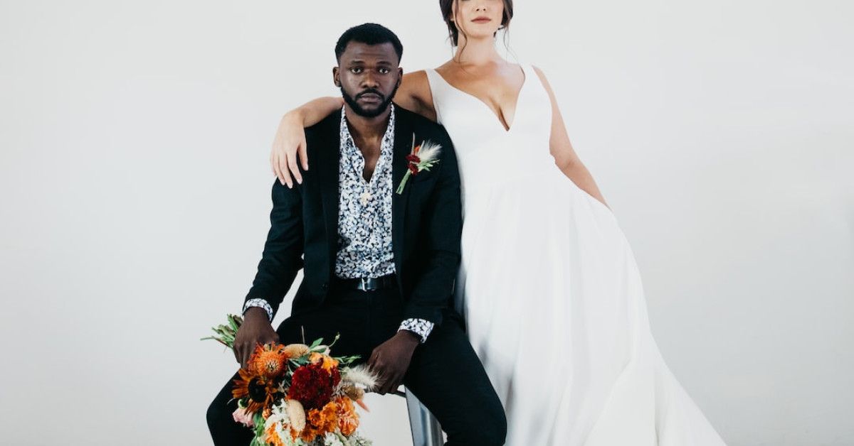 Romantic anniversary card ideas to impress your wife.