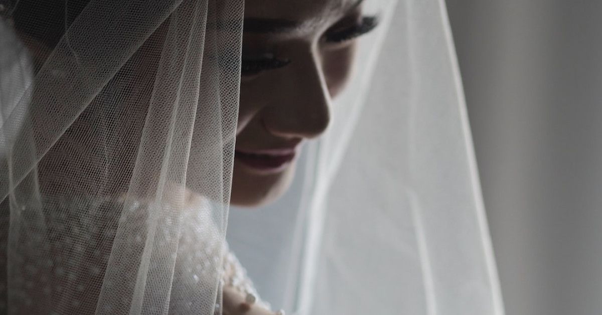 Tips for choosing the perfect anniversary dress for any occasion