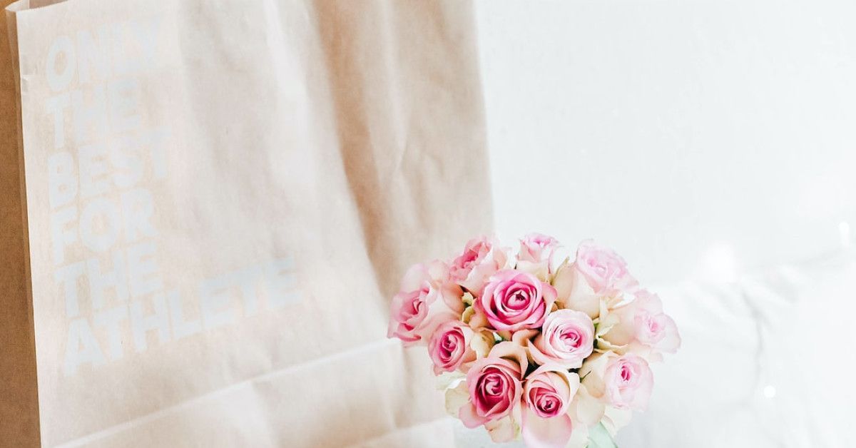 Explore unique and meaningful 24th anniversary gift ideas.