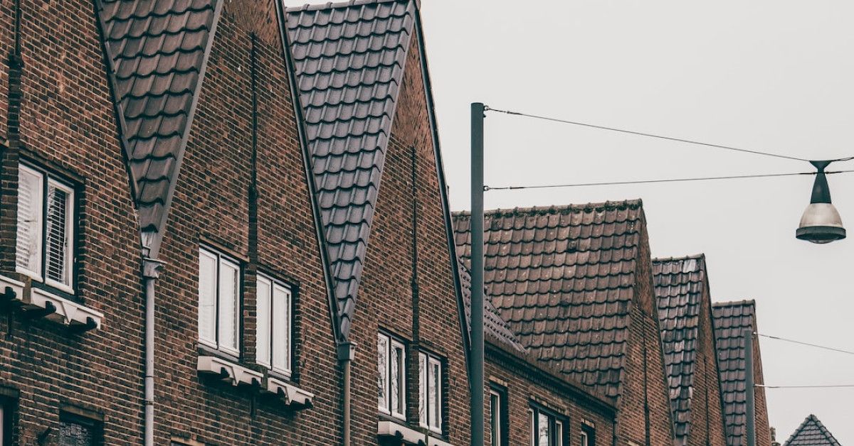 40th anniversary gift ideas for him, her and parents.