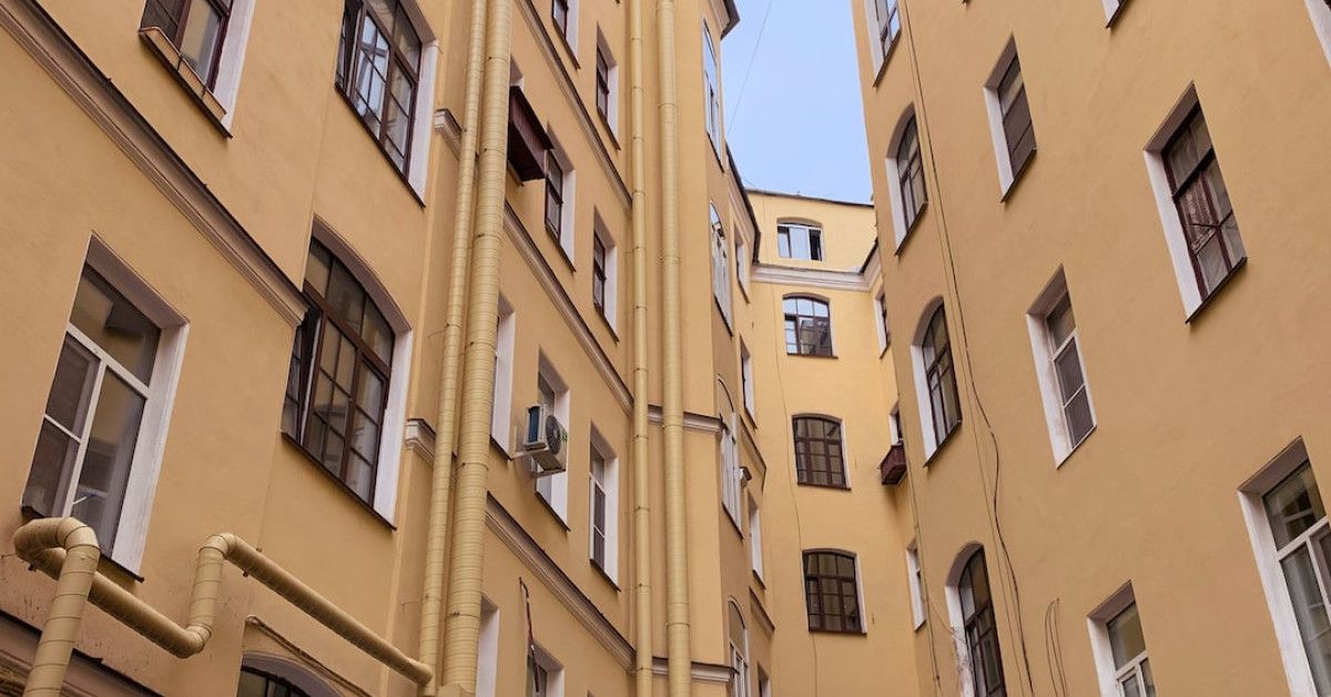 7-year anniversary gift ideas for traditional and modern couples