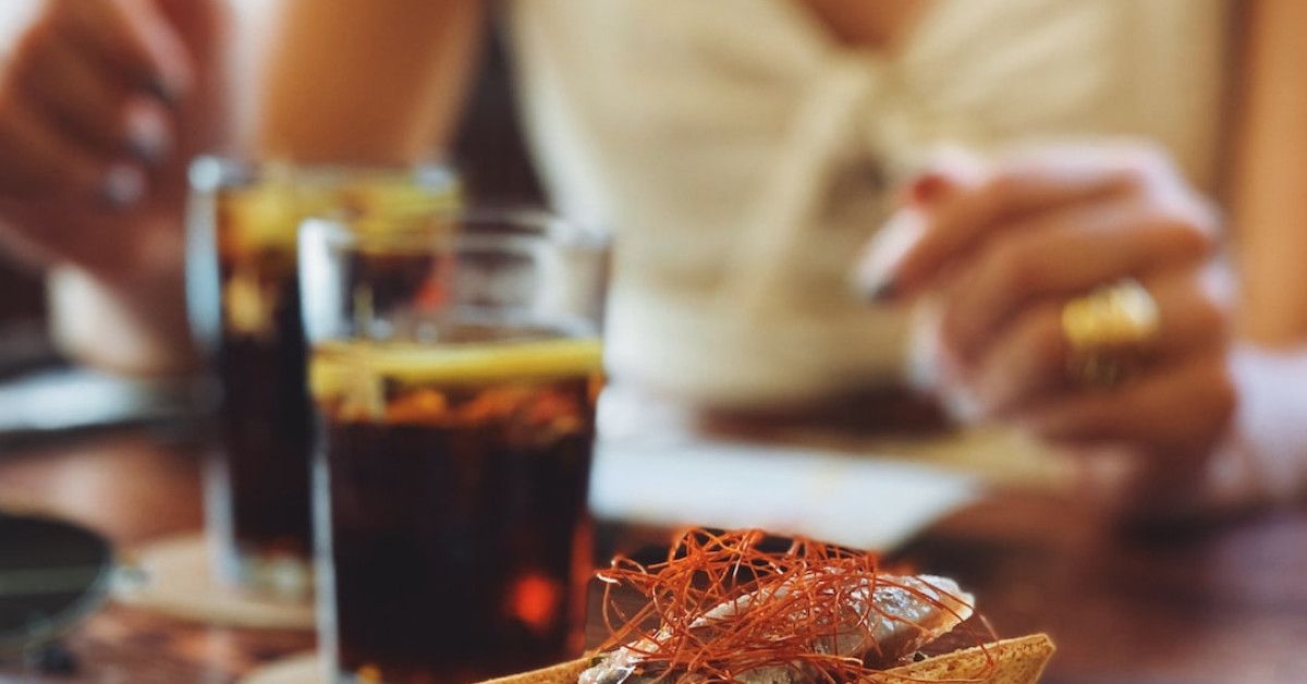 Traditional and modern anniversary gift ideas for 35 years