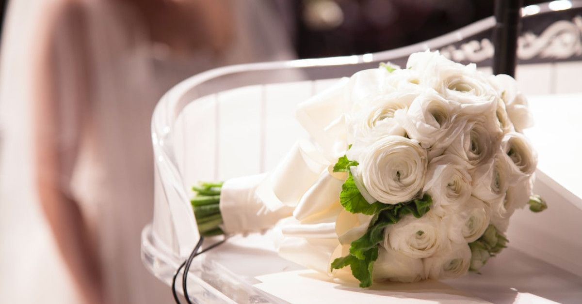 21st Wedding Anniversary Gift – Unveiling Secrets of Anniversary Joy