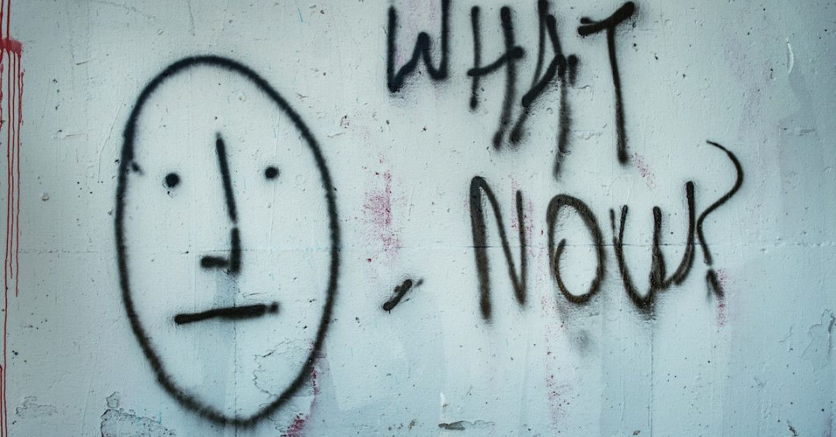 Traditional Wedding Anniversary Colors by Year - Learn Now!